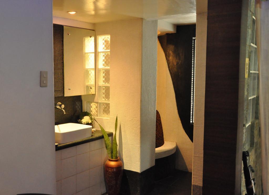 Callospa And Resort Antipolo Buitenkant foto