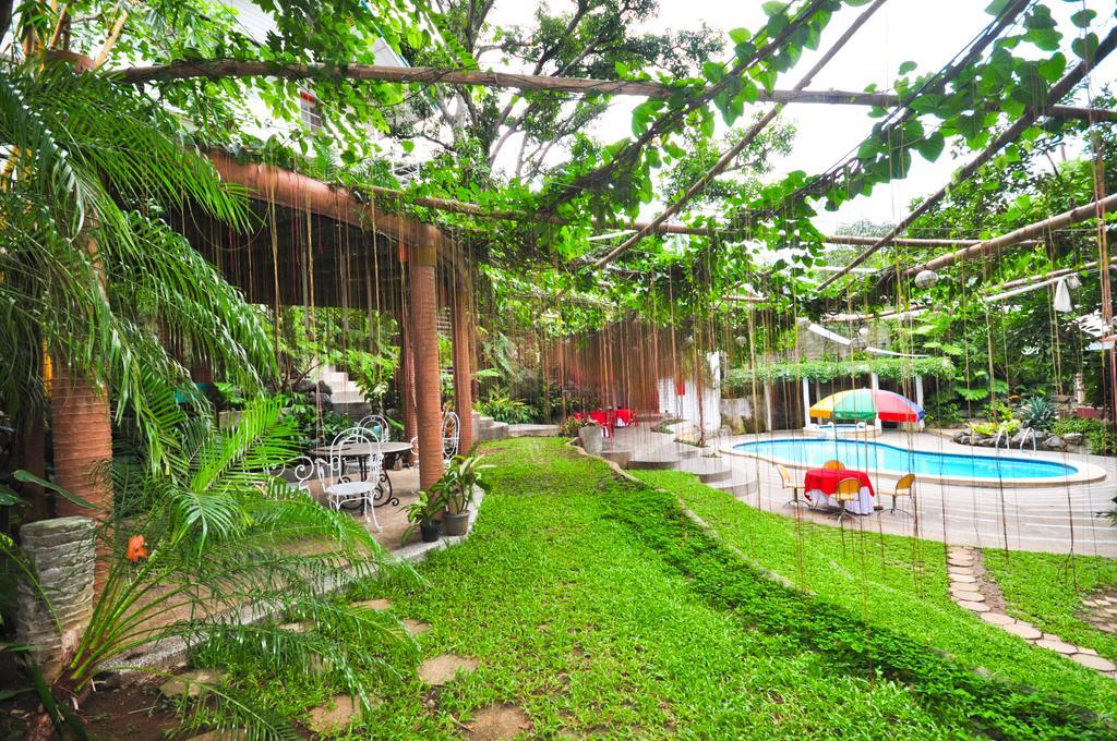 Callospa And Resort Antipolo Buitenkant foto
