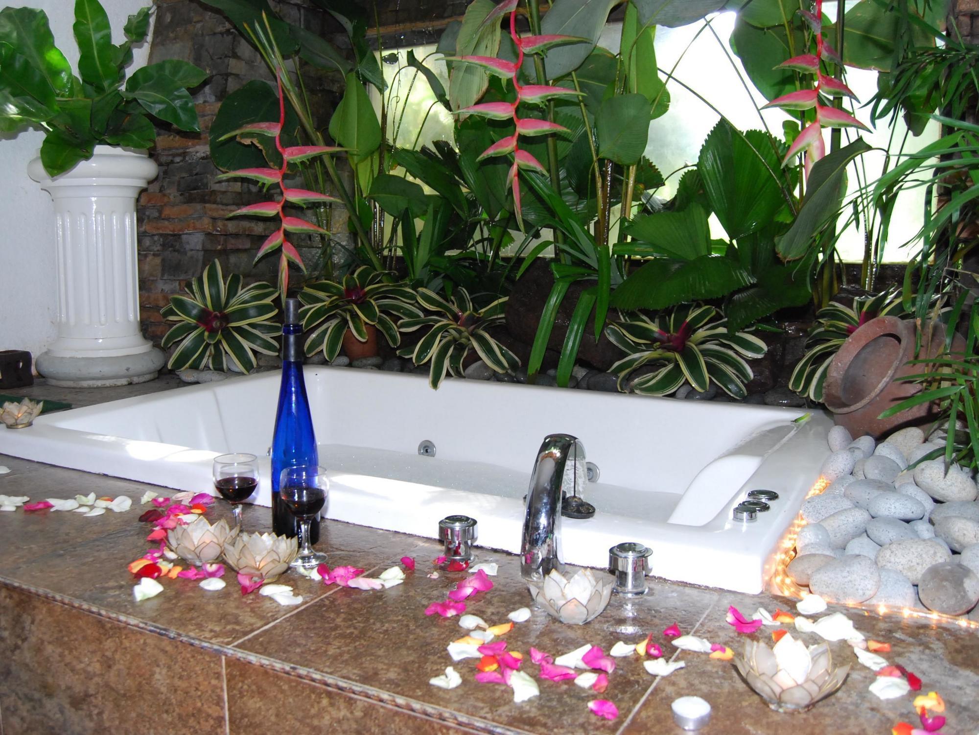 Callospa And Resort Antipolo Buitenkant foto